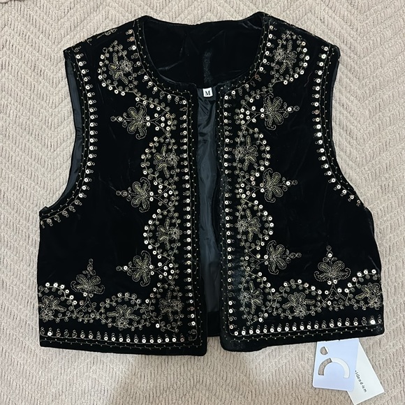 Black Embroidered Sparkle Thread Velvet Vest|commense - Picture 7 of 9